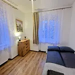 Apartament Kris Wałbrzych